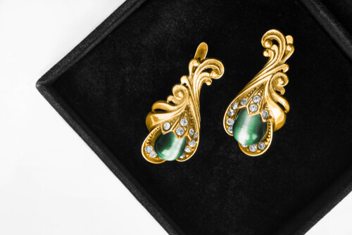 זוג עגילי זהב